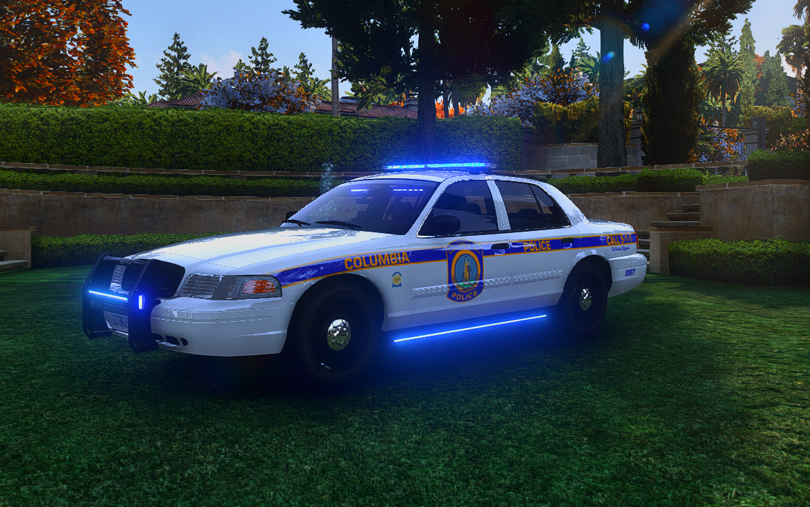 2008 Crown Victoria XMAS Tree 